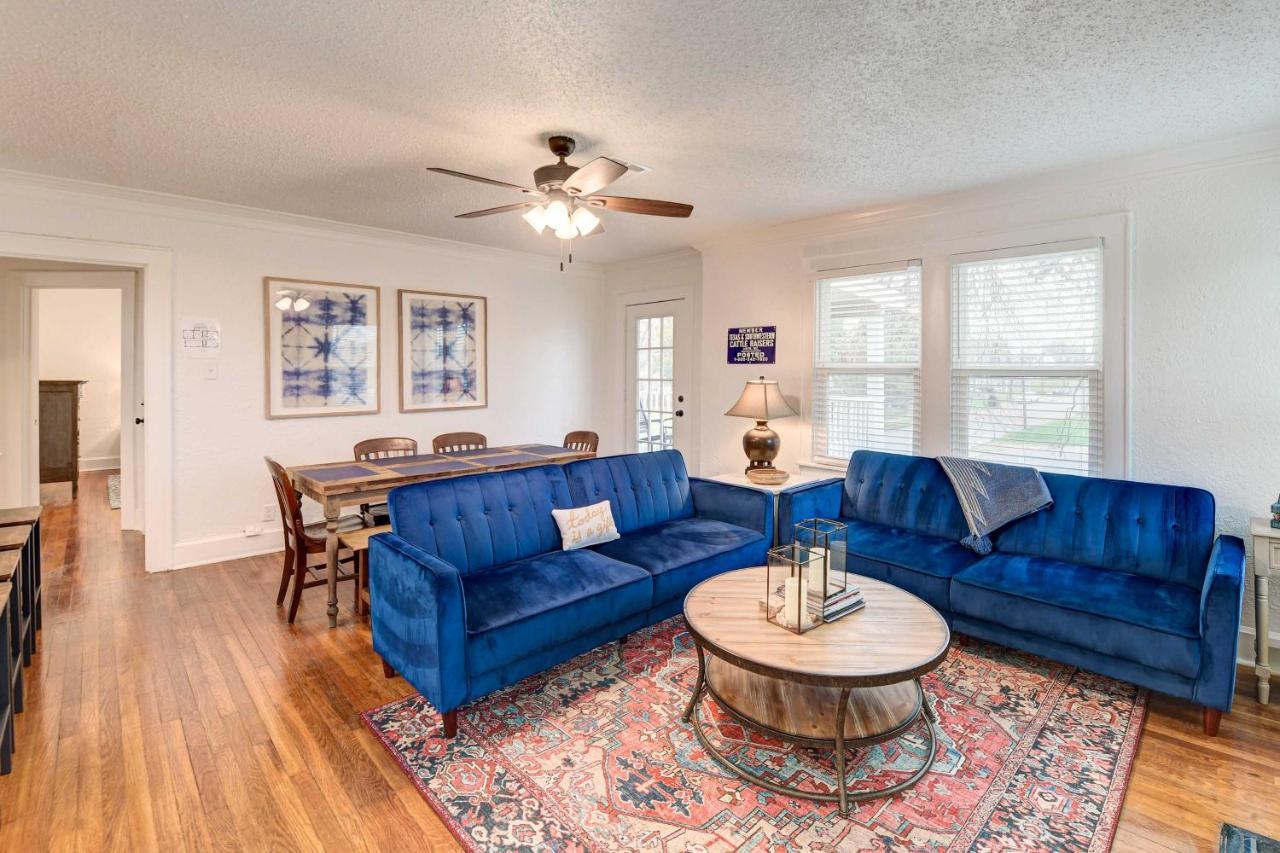 Waco Vacation Rental About 2 Mi To Magnolia Market! Bagian luar foto