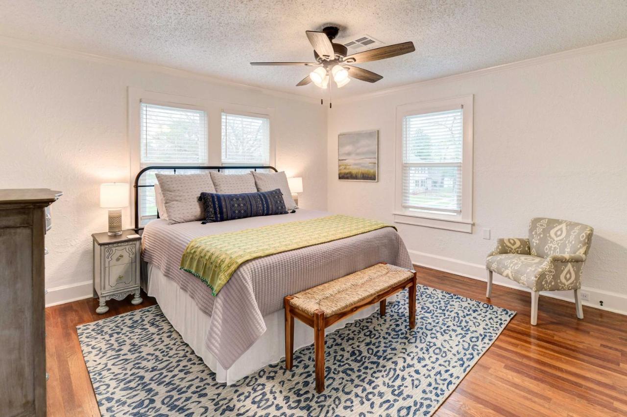 Waco Vacation Rental About 2 Mi To Magnolia Market! Bagian luar foto